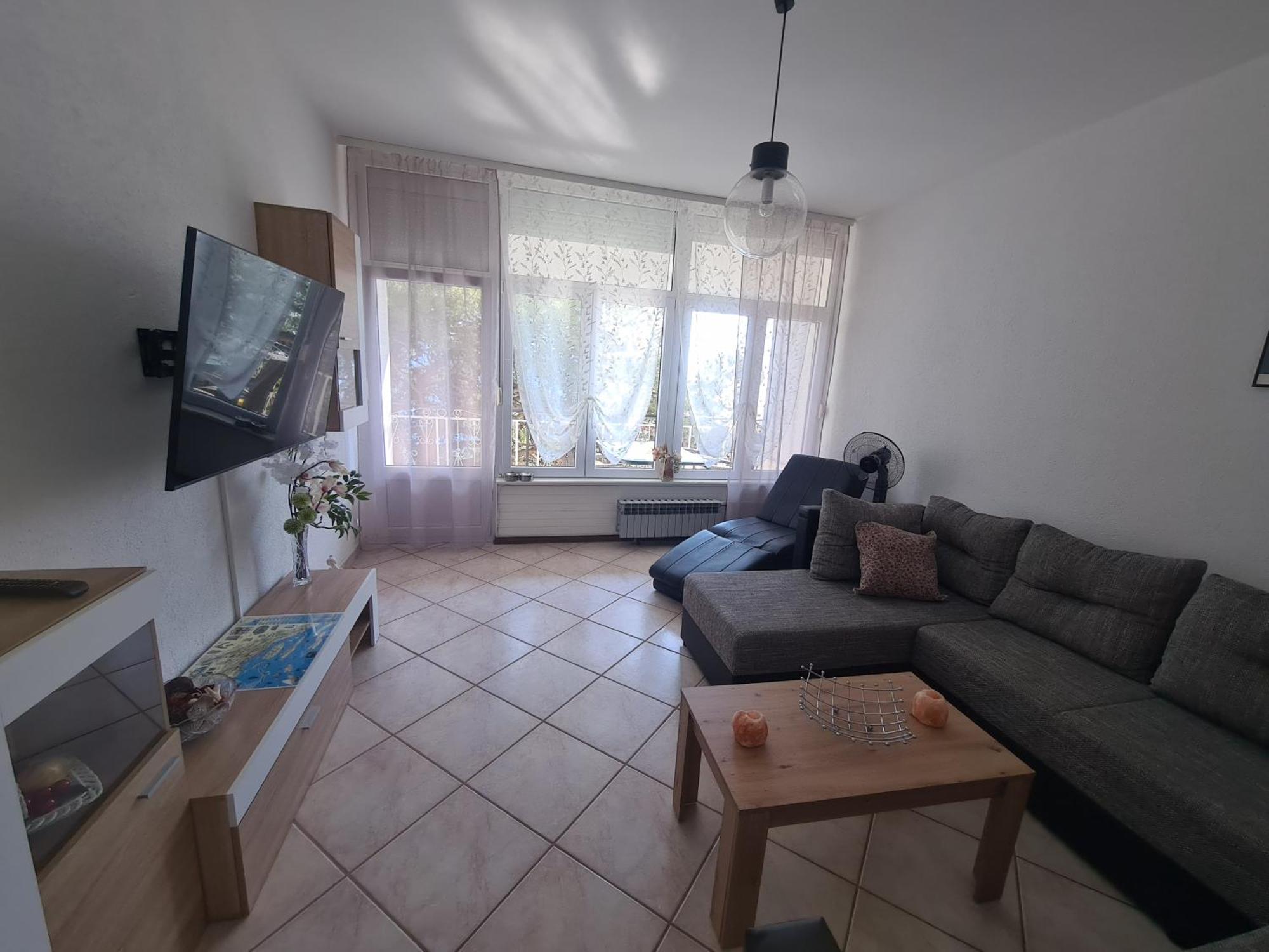 Apartments Adisa Омиш Экстерьер фото